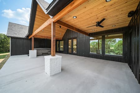 Coweta, OK